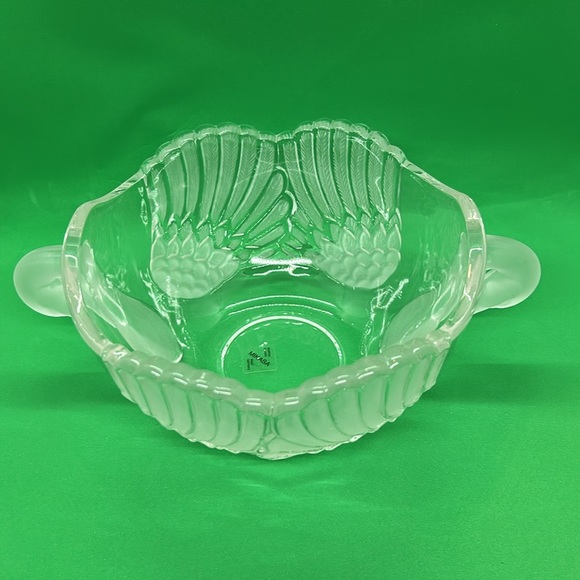 Vintage Mikasa Walther Frosted Crystal Double Headed Swan Centerpiece Bowl. - Picture 7 of 7